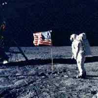Edwin Aldrin og 
det amerikanske flag